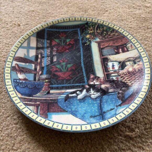 Knowles Lazy Mornings Cosy Country Corners Kitty Cats 8.5” Collector Plate - Picture 2 of 4